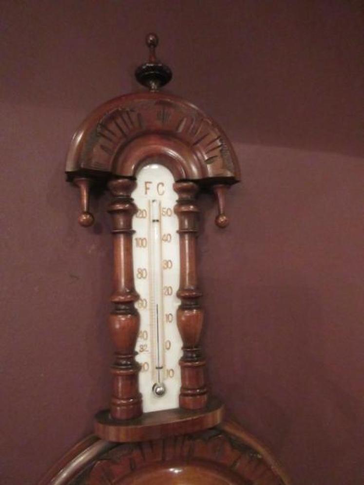 Small Victorian Walnut 'Pendant' Shaped Barometer - Image 3
