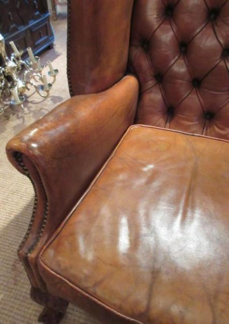 Edwardian Period Leather Chesterfield Sofa - Image 4