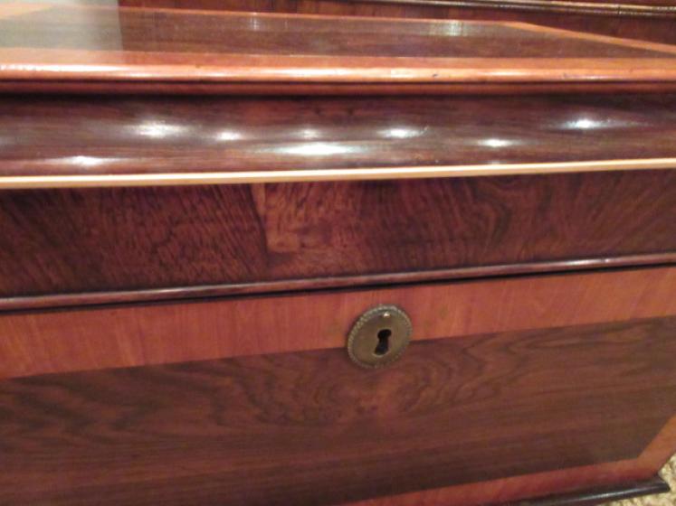 Regency Period Rosewood & Satinwood Inlaid Chest - Image 5