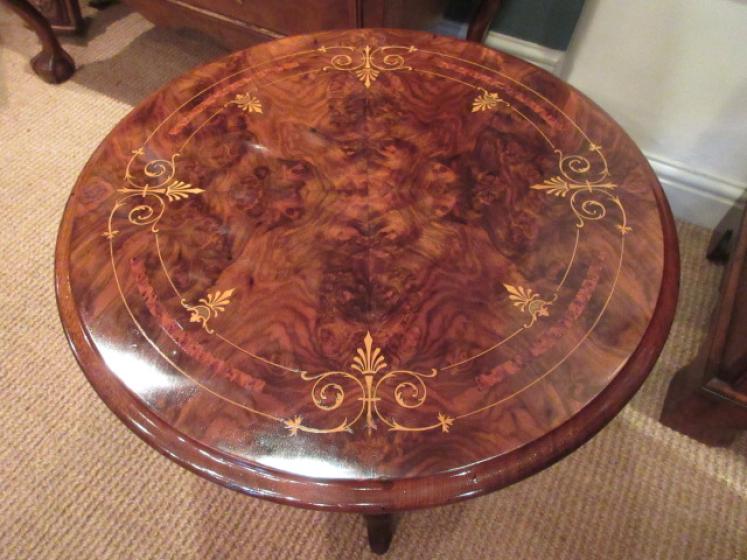 Top Quality Victorian Burr Walnut Inlaid Lamp Table - Image 2