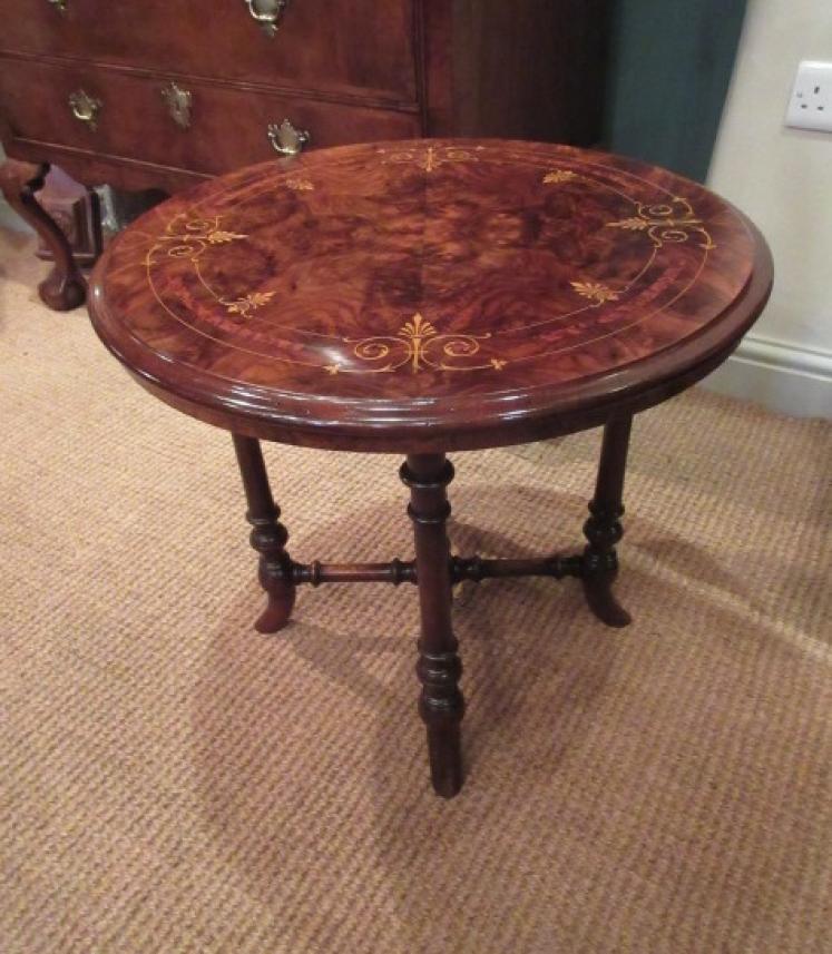 Top Quality Victorian Burr Walnut Inlaid Lamp Table - Image 5