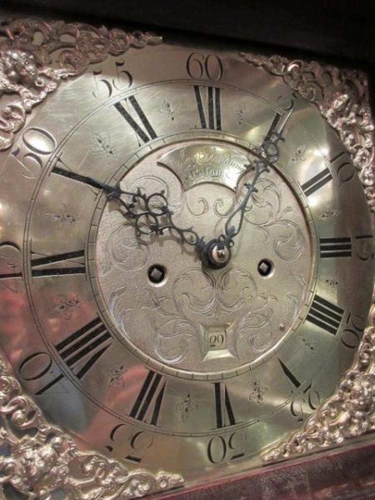 Mid Georgian Period Oak 'Cottage' Longcase Clock - Image 3