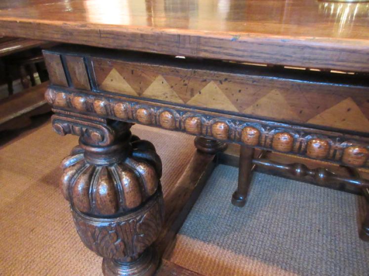 Superb William & Mary Style Extending Refectory Table - Image 3