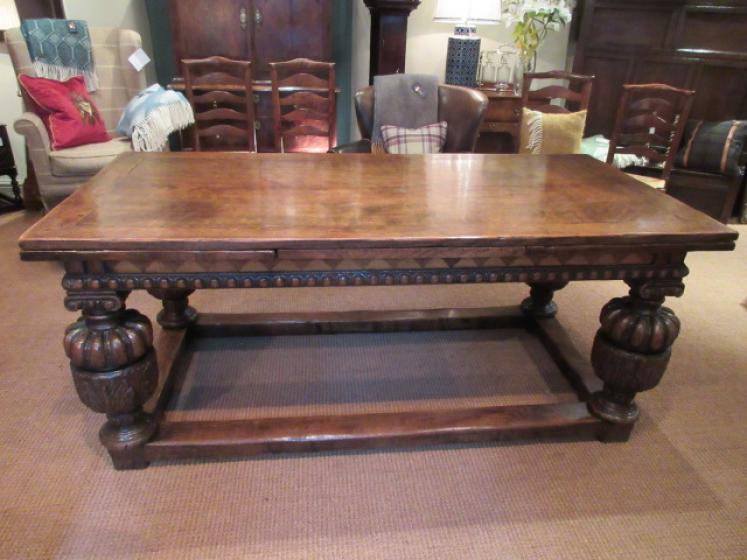 Superb William & Mary Style Extending Refectory Table - Image 5