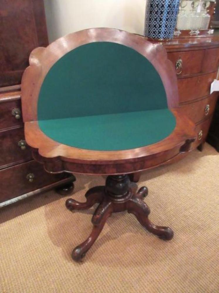 Superb Mid Victorian Burr Walnut Games Table - Image 5