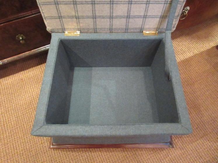 Mid Victorian Upholstered Shaped Ottoman - Image 4