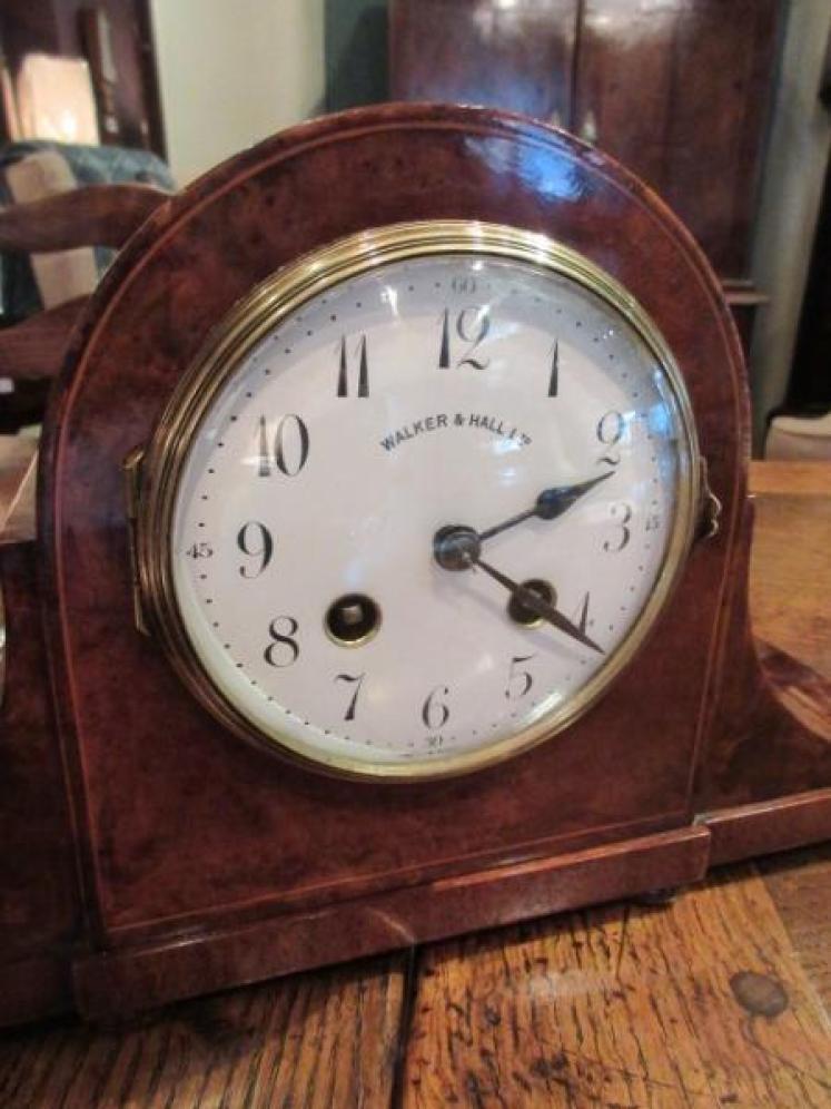 Late 19th Century Burr Walnut Inlaid Striking Mantel Clock - Image 3