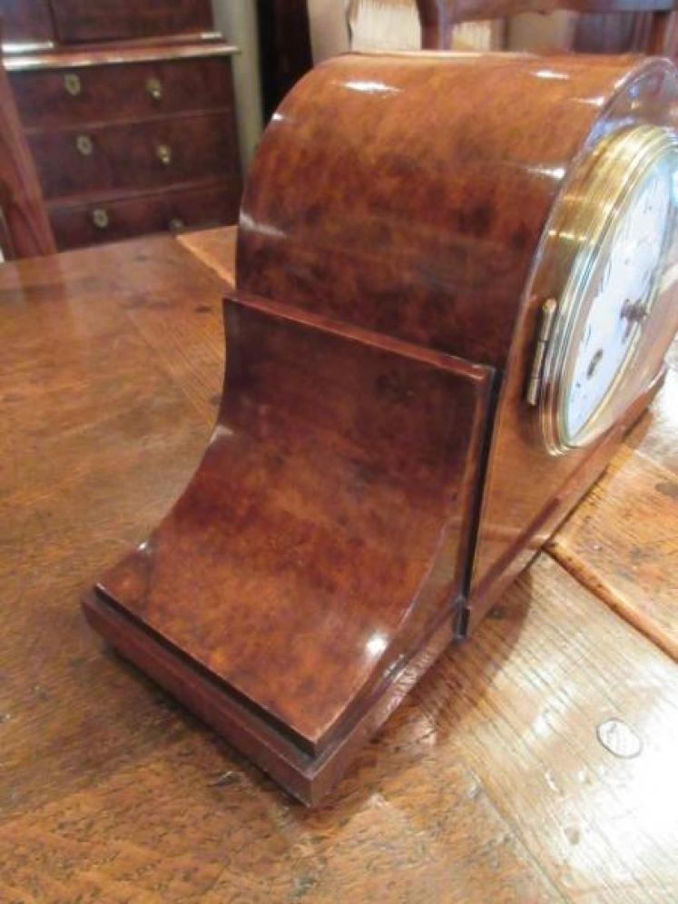 Late 19th Century Burr Walnut Inlaid Striking Mantel Clock - Image 5