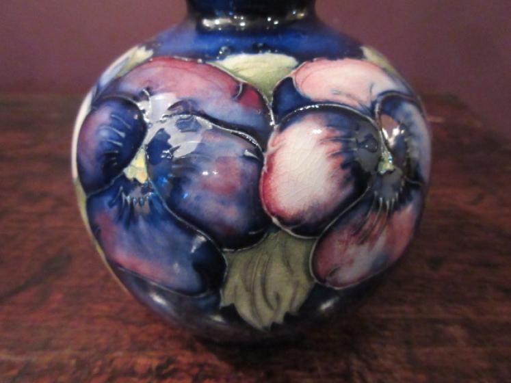 Moorcroft Pansy Pattern Globular Vase - Image 3