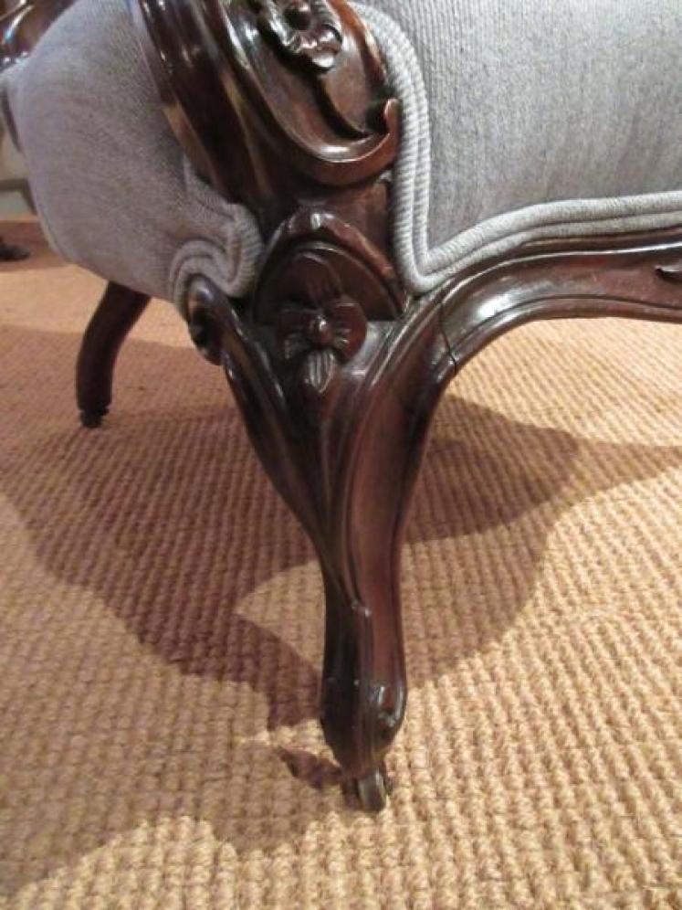 Superb Early Victorian Rosewood Open Armchair - Image 4