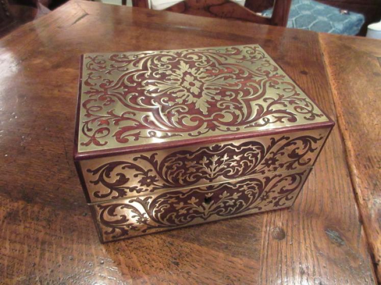 Fine Early Victorian Rosewood & Brass Inlaid Jewel Box - Image 1