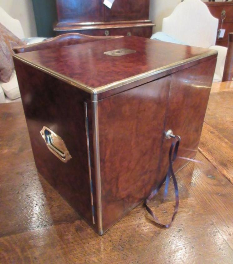 Early Victorian Burr Walnut Collector's Box - Image 5