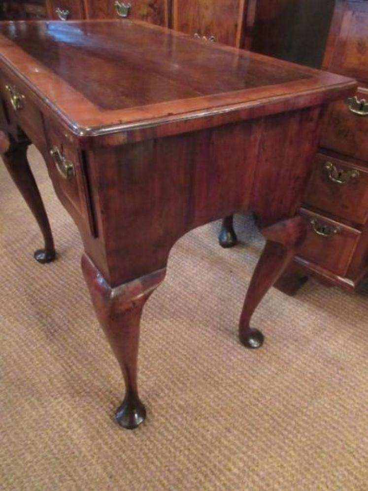 Fine George II Period Burr Yew Inlaid Lowboy - Image 4