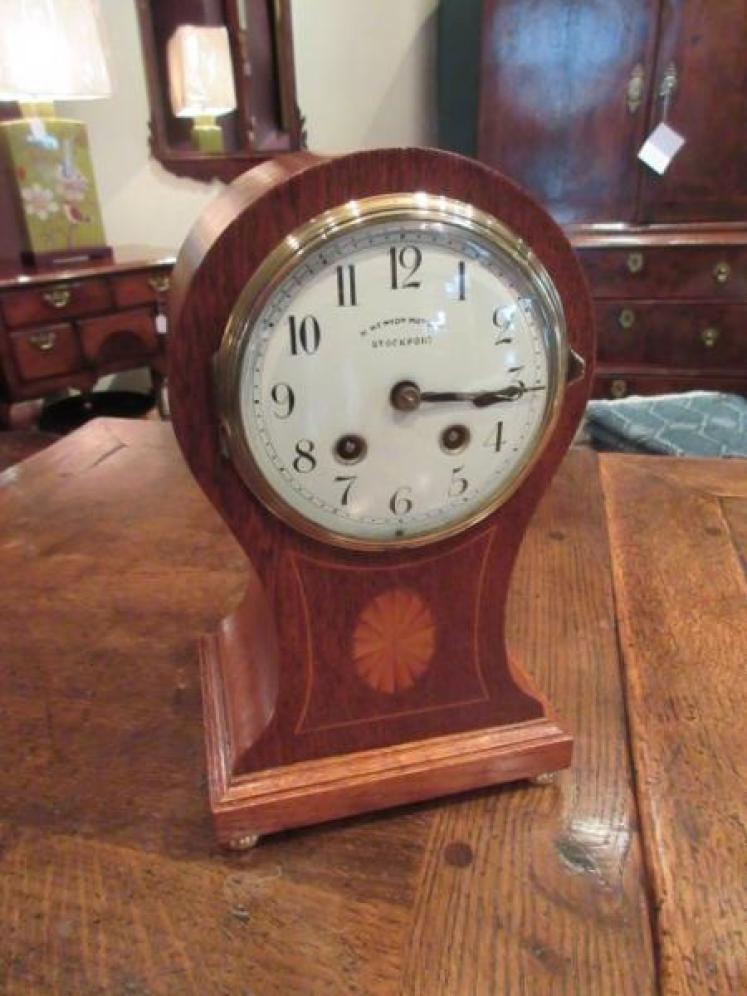 High Quality Victorian Inlaid Striking Mantel Clock - Image 1