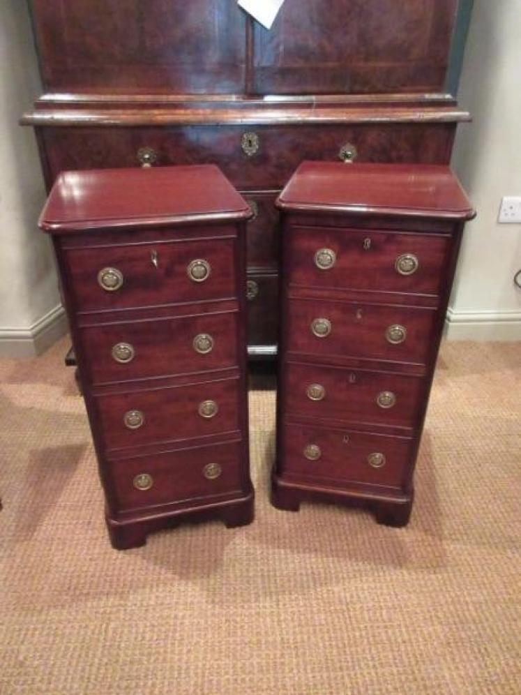 Pair of Mid Victorian Mahogany Bedside Cabinets - Image 1