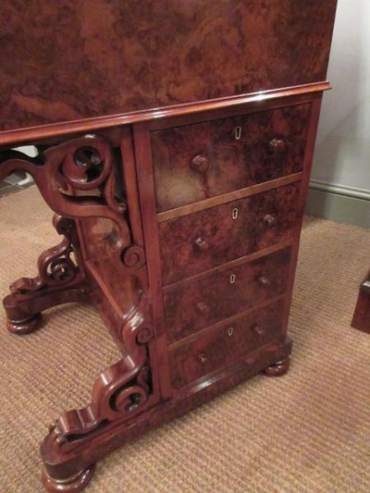 Superb Mid Victorian Burr Walnut Piano Front Davenport Desk - Image 4