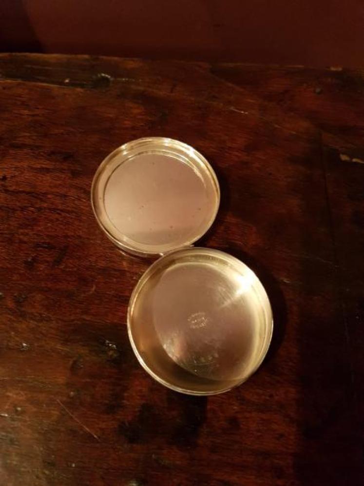 George V Period Silver & Terrier Enamel Pill Box - Image 2
