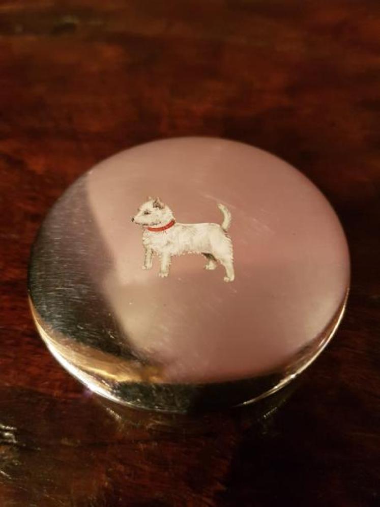 George V Period Silver & Terrier Enamel Pill Box - Image 4