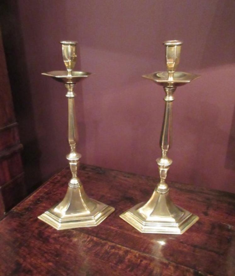Pair of Mid Victorian Hexagonal Base Brass Candlesticks - Image 1