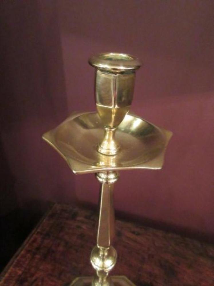 Pair of Mid Victorian Hexagonal Base Brass Candlesticks - Image 3