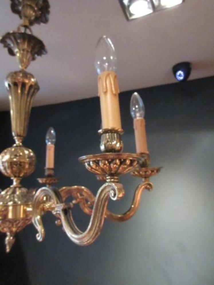 Edwardian Period Cast Brass Eight Arm Chandelier - Image 4