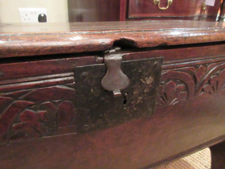 Superb George I Period Oak Six Plank Coffer.c.1720 - Image 4