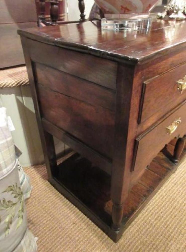 Superb Mid Georgian Oak Open Pot Board Dresser - Image 5