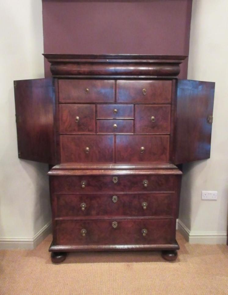 Outstanding George I Period Figured Walnut Escritoire - Image 1