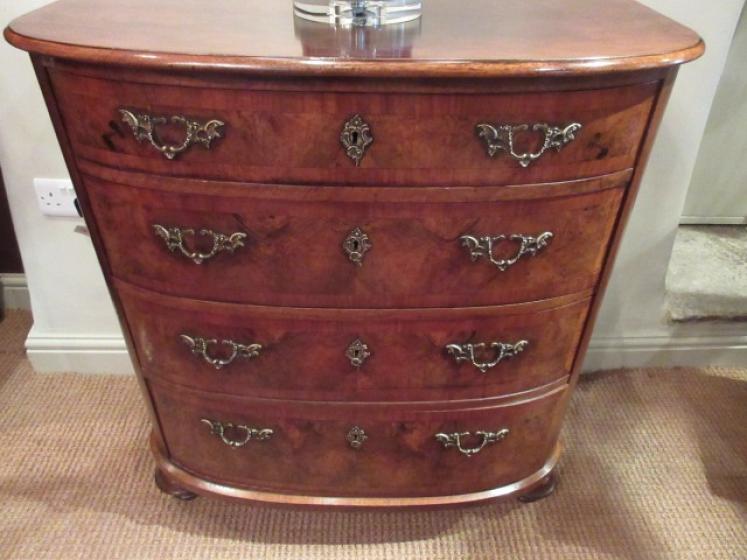 Top Quality Mid Victorian Walnut Bow Front Chest - Image 2