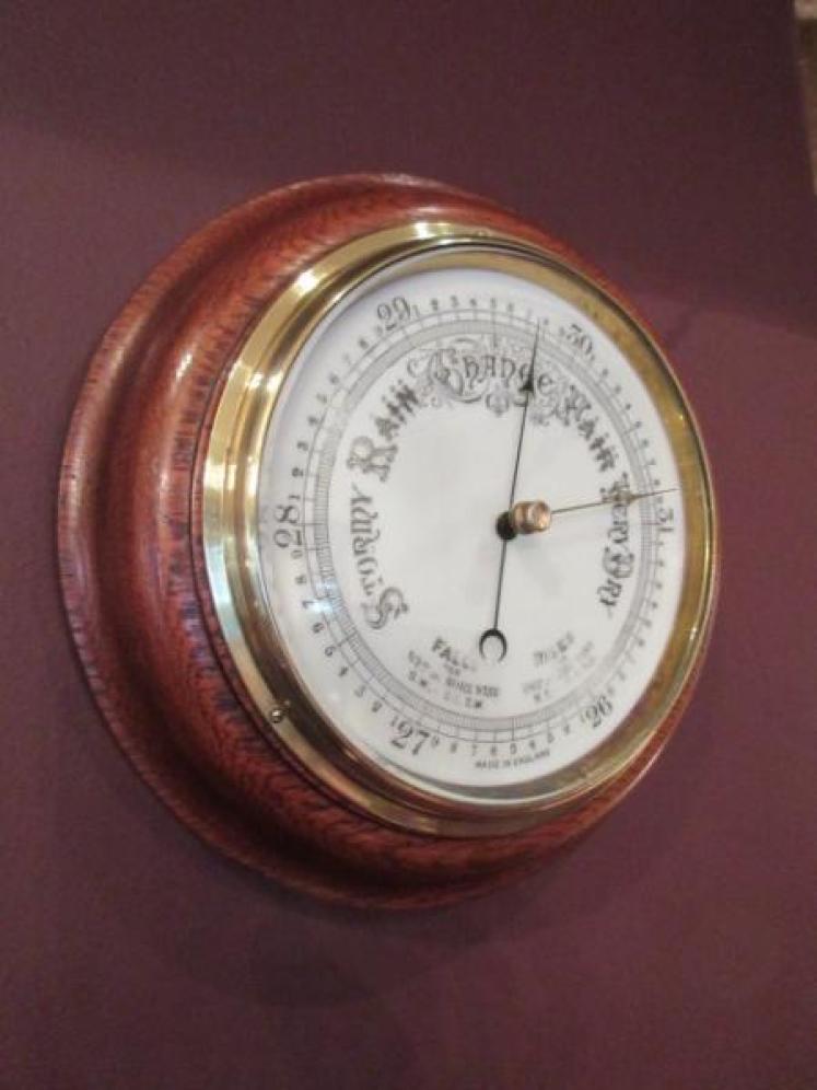 Edwardian Period Polished Oak Barometer - Image 1
