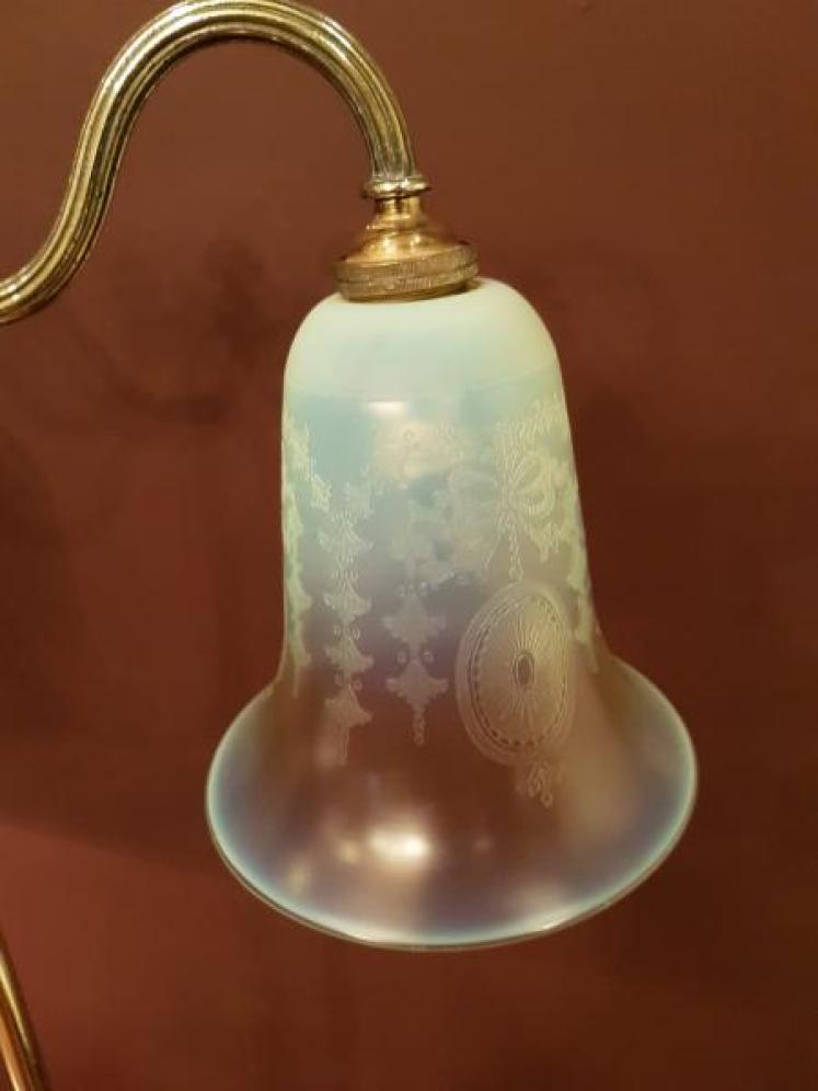 Edwardian Brass Twin Arm Table Lamp - Image 2