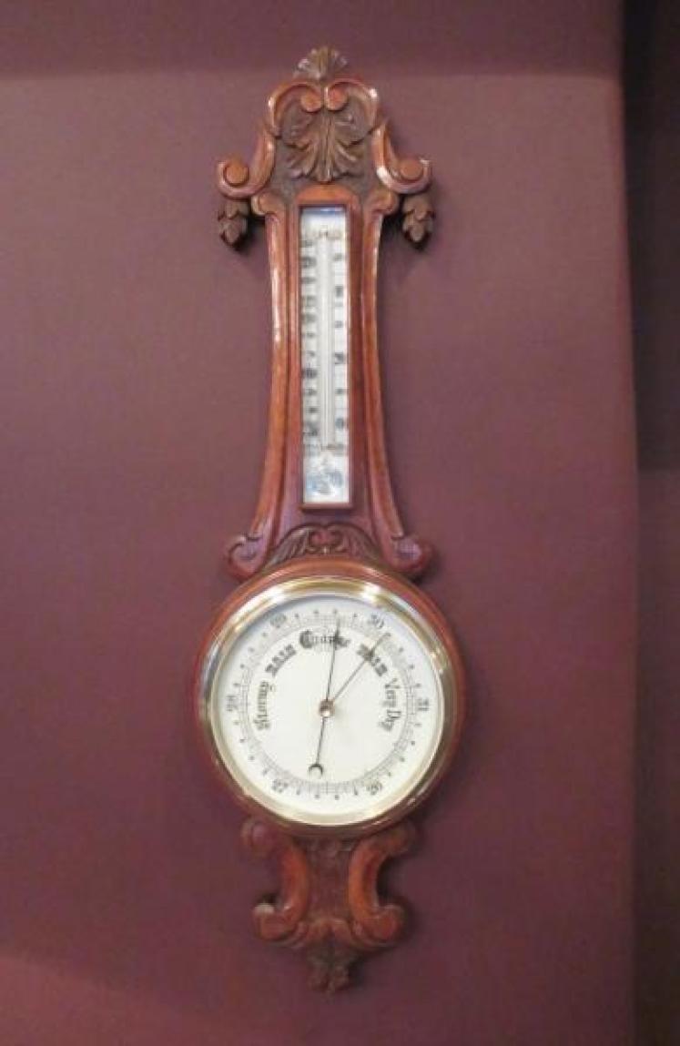 Superb Mid Victorian Polished Oak Banjo Barometer - Image 1