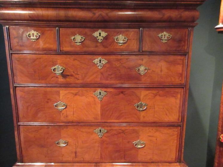 Fine Queen Anne Period Figured Walnut Chest on Stand - Image 5