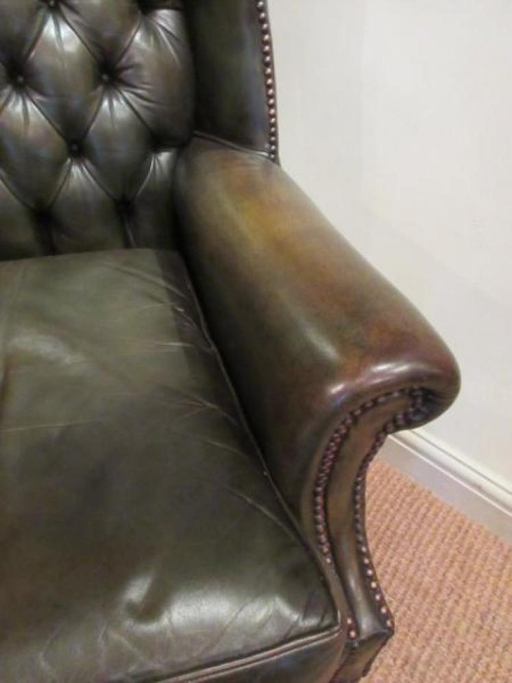1920's Olive Green Leather Buttoned Wing Armchair - Image 3