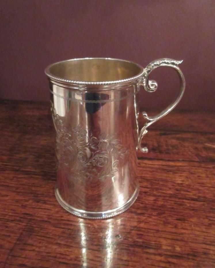 Elegant Edwardian Period Silver Child's Mug - Image 1