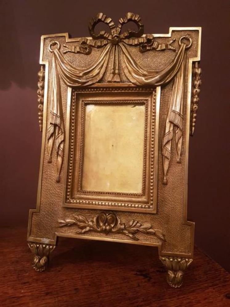 Victorian Cast Bronze Photo Frame - Image 1