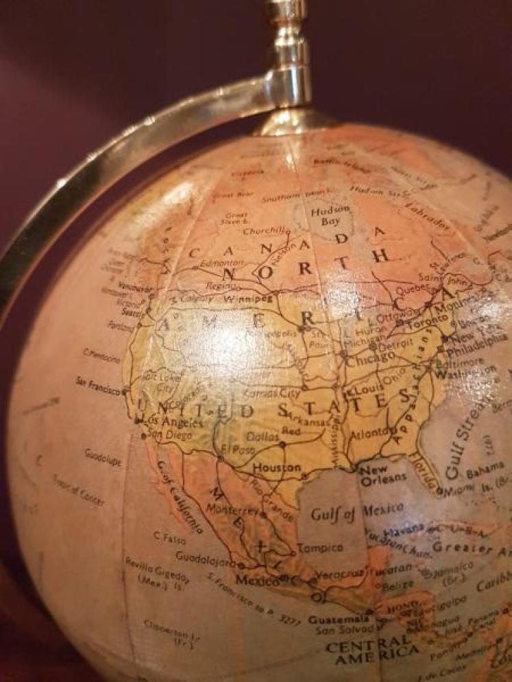 Phillip's of London 6" Paper Mache Library Globe - Image 3