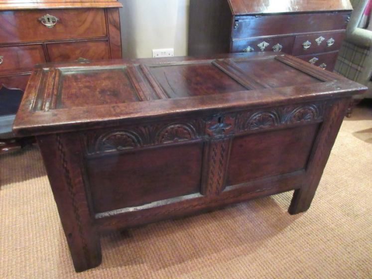 George II Period Oak Three Panel Yorkshire Coffer - Image 1