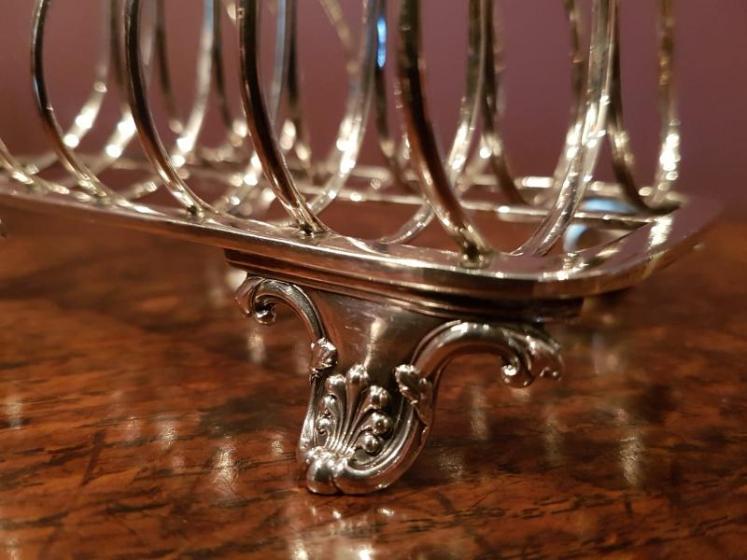 William IV Silver Toast Rack - Image 4