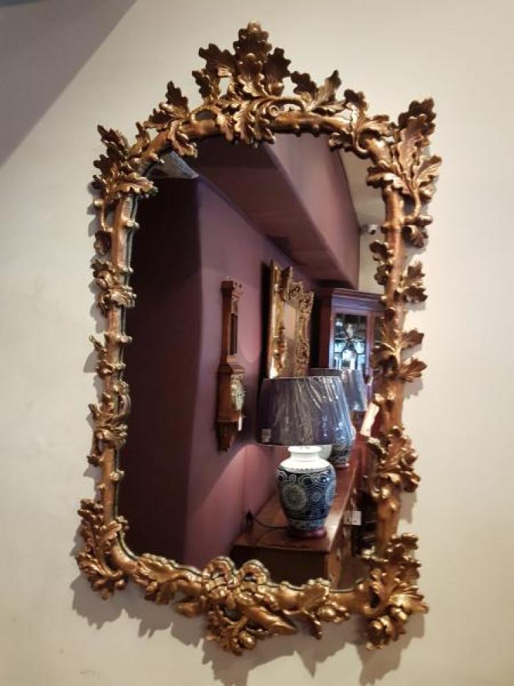 Victorian Timber Gilt Oak Leaf Design Mirror - Image 1