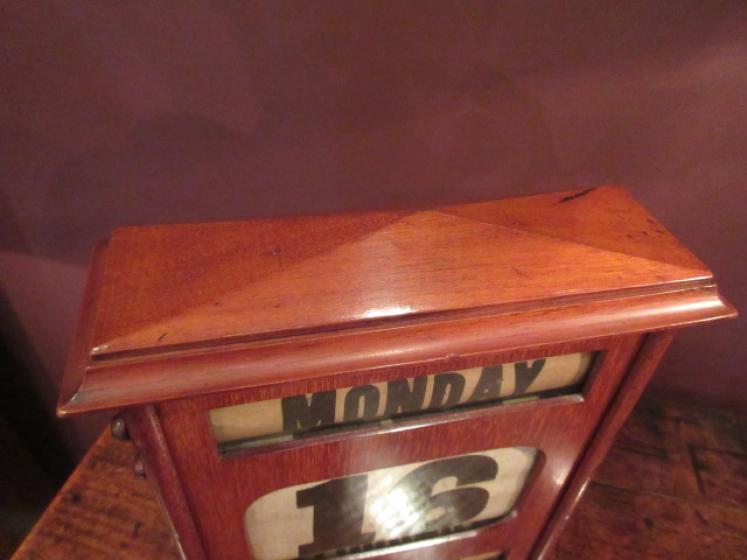 Superb Large Victorian Perpetual Desk Calendar - Image 3
