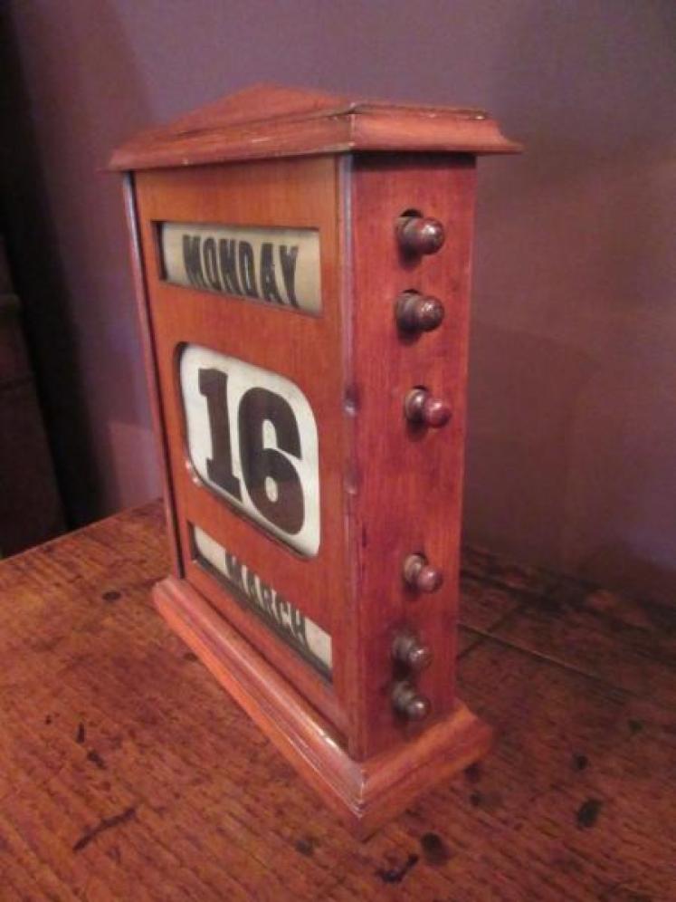 Superb Large Victorian Perpetual Desk Calendar - Image 4