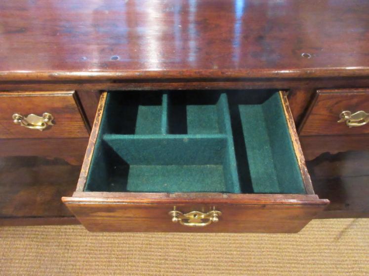 Superb George II Period Open Pot Board Dresser - Image 4