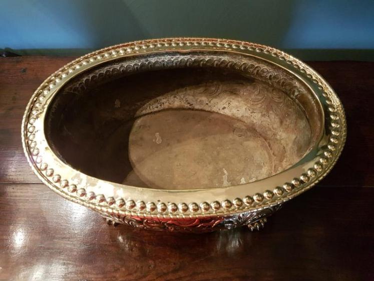 Fine Quality Regency Brass Planter - Image 5