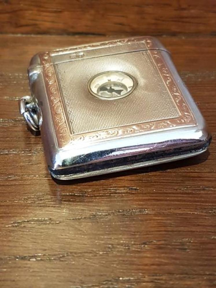 Chester Silver and Gold Inlaid Vesta Case - Image 5