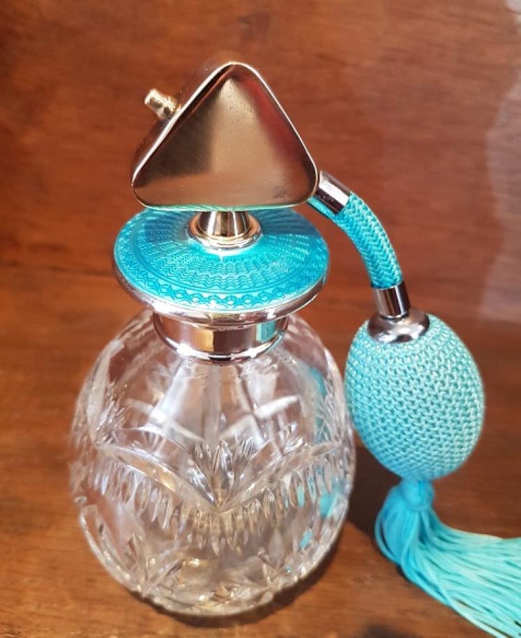 Art Deco Period Silver & Turquoise Enamel Scent Atomizer  - Image 4