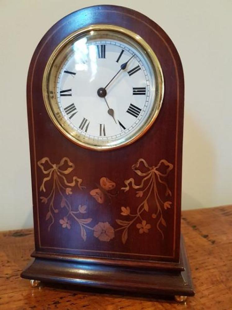Small Edwardian Period Fruitwood Inlaid Mantel Clock - Image 2