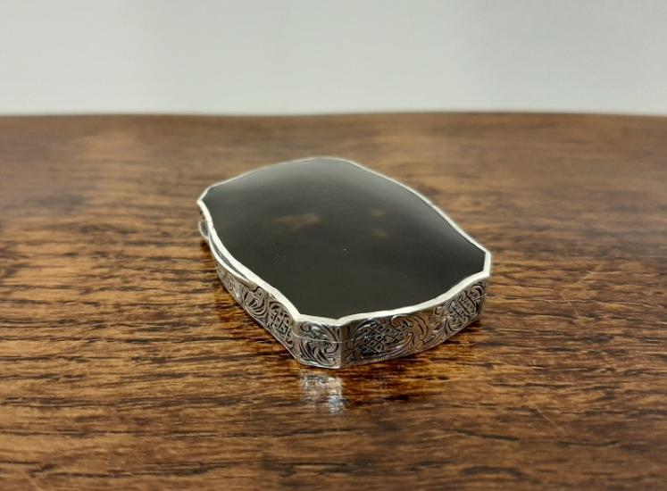 Fine Antique Silver & Tortoiseshell Shaped Trinket Box - Image 5