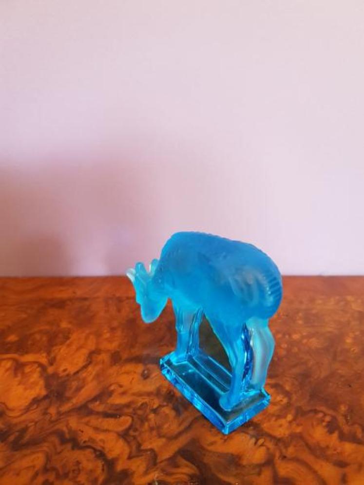 Lalique Opalecent Fawn - Image 5
