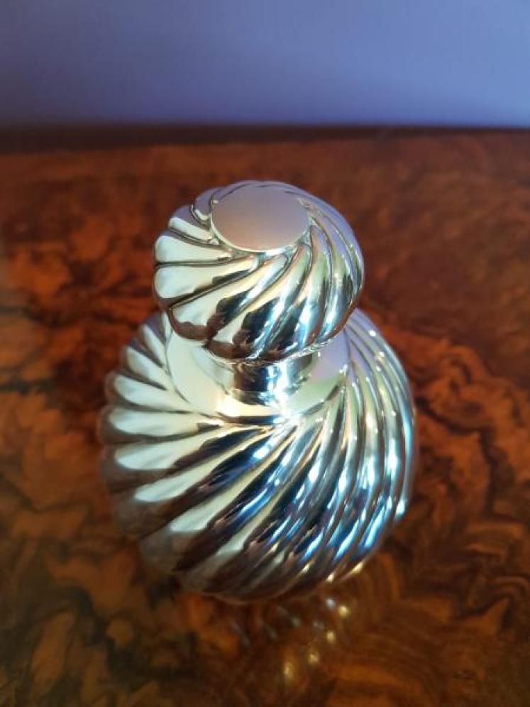 Victorian Silver Scent Bottle - Image 4